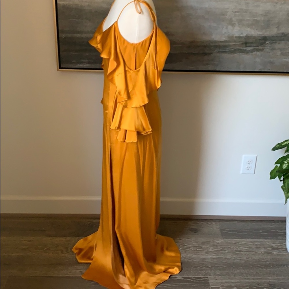 Dress - Picture 5 of 12